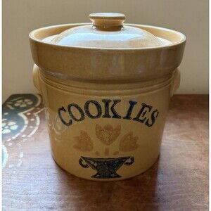 Vintage Pfaltzgraff Farmhouse Large Cookie Jar With Handles And Lid USA
